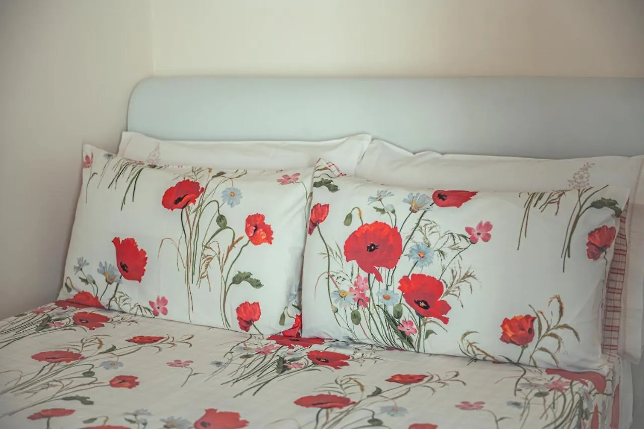 Elegant R&B Floridia Bed & Breakfast Taormina