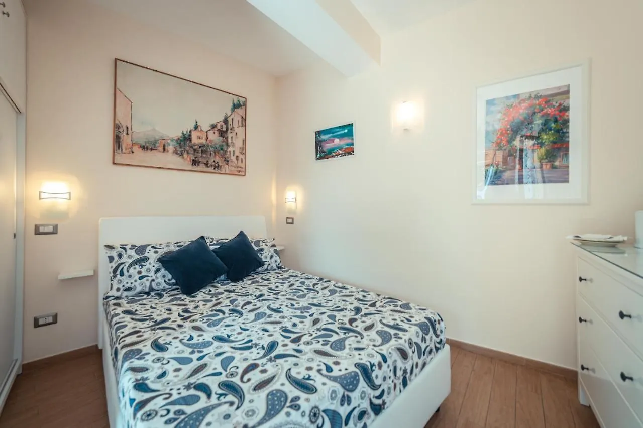 Elegant R&B Floridia Bed & Breakfast Taormina