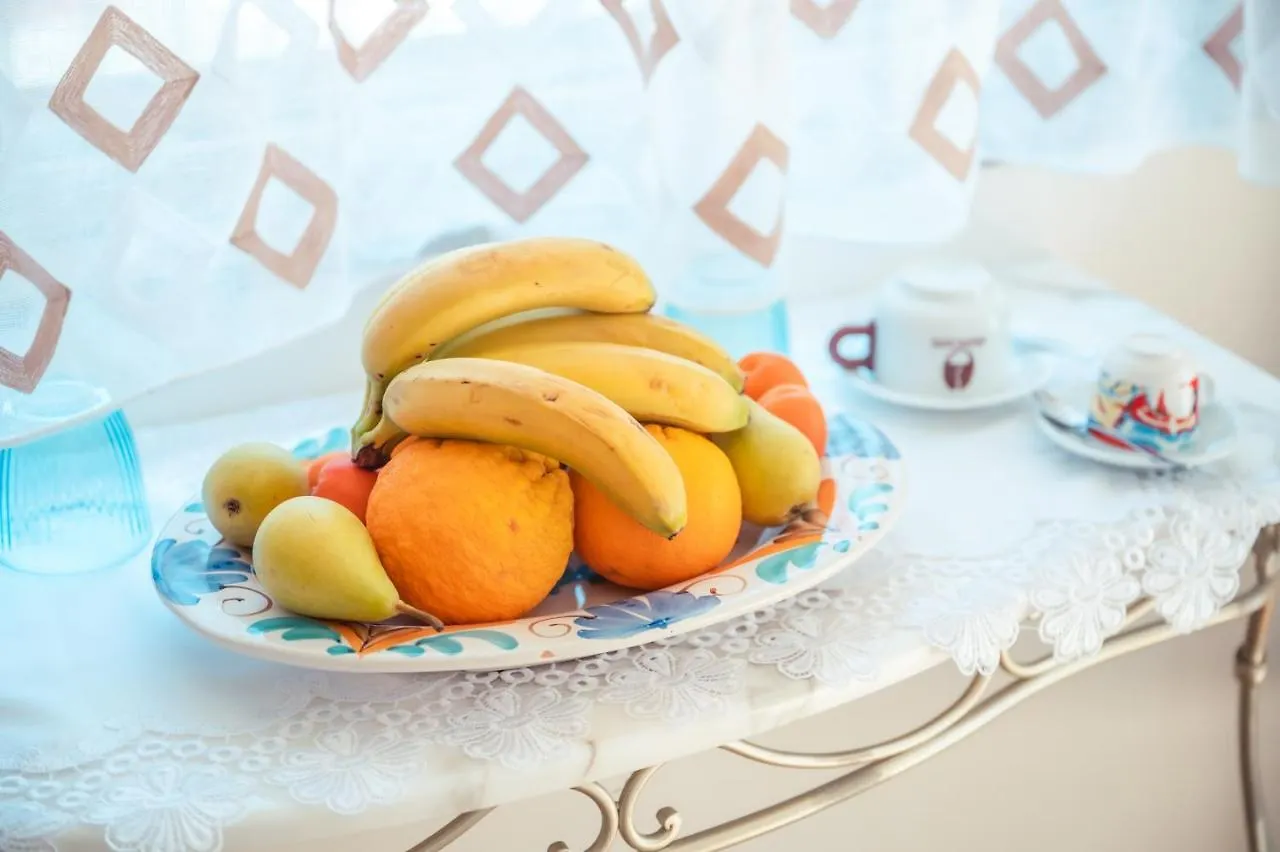 Elegant R&B Floridia Bed & Breakfast Taormina