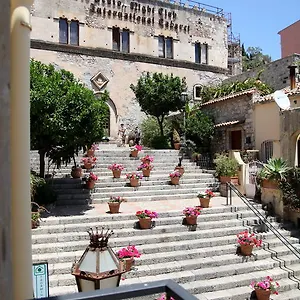 https://bed-breakfast-duomo-di-taormina.sicilyhotelsitaly.net