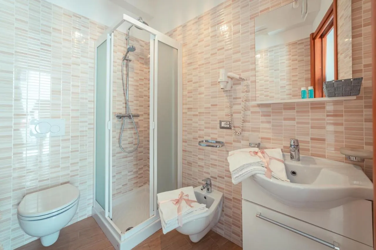 Nocleg ze śniadaniem Bed and Breakfast Elegant R&B Floridia Taormina