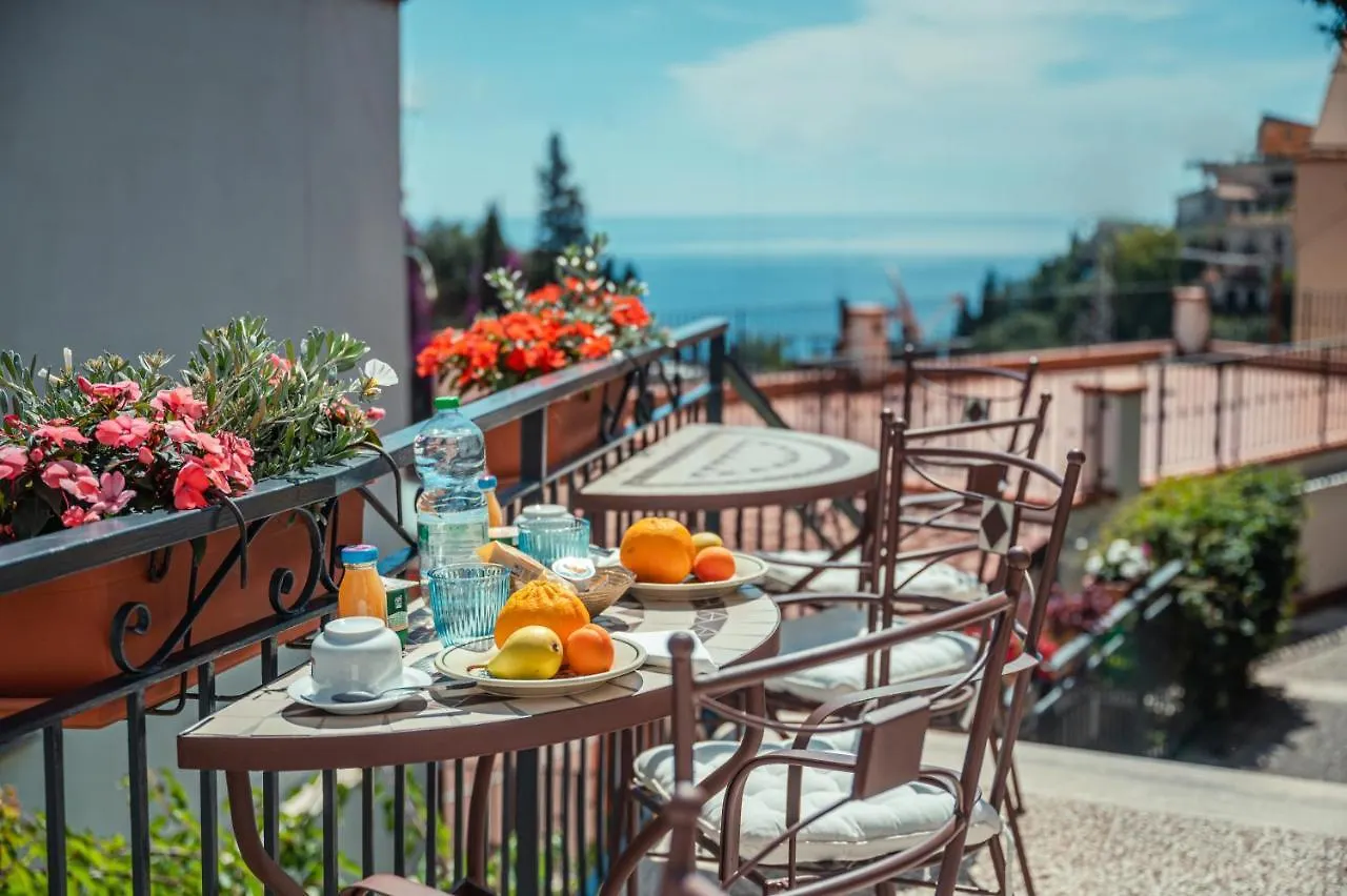 Bed and Breakfast Elegant R&B Floridia Taormina